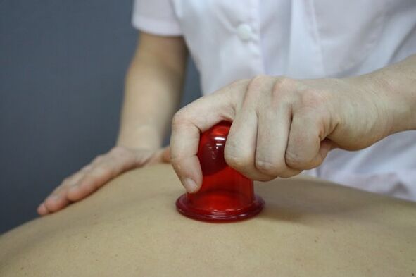 baňková masáž pri osteochondróze chrbtice