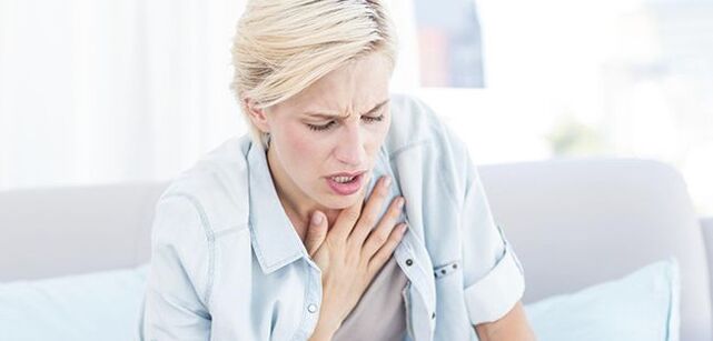 Pri zápale pohrudnice, srdcových patológiách a interkostálnej neuralgii môže byť bolesť pod ľavou lopatkou sprevádzaná ťažkou dýchavičnosťou